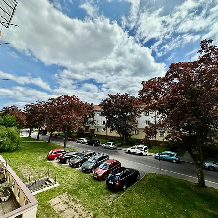 公寓 Apartman Pardubice